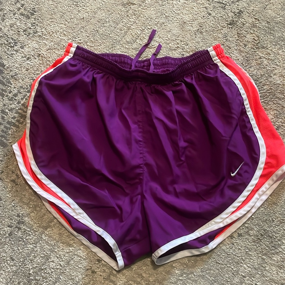 Ladies purple Nike dri-fit athletic/running shorts w/elastic drawstring waist M